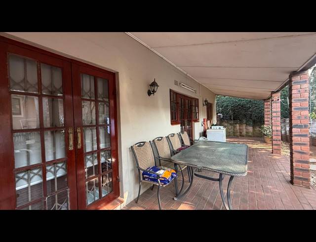 3 BEDROOM HOUSE FOR SALE IN GLENWOOD